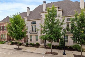 6013 Page St in Frisco, TX - Building Photo - Building Photo