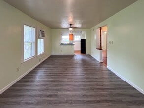1803 NE 17th Way in Gainesville, FL - Building Photo - Building Photo