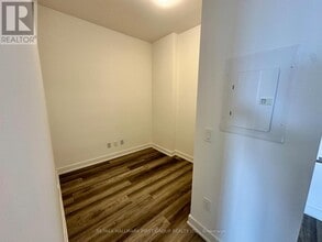 1010 Sandy Beach Rd in Pickering, ON - Building Photo - Building Photo