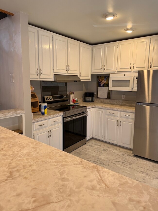 1040 N Rocky River Rd in Sanford, NC - Building Photo - Building Photo