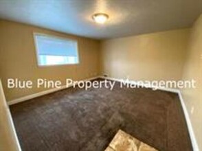 2264 Stace St in Idaho Falls, ID - Building Photo - Building Photo