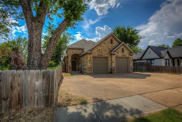 3118 Frazier Ave in Fort Worth, TX - Foto de edificio