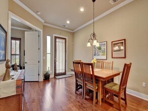 4545 Mattie St in Austin, TX - Building Photo - Building Photo