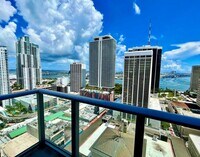 151 SE 1st St, Unit 2602 in Miami, FL - Foto de edificio - Building Photo