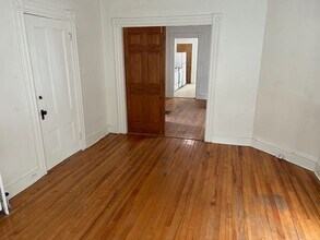 84 College Ave in Orono, ME - Building Photo - Building Photo