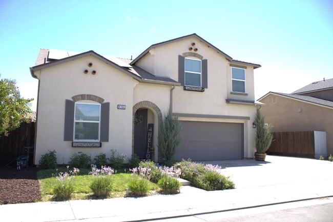 4366 N Gorma Ave in Fresno, CA - Building Photo - Building Photo