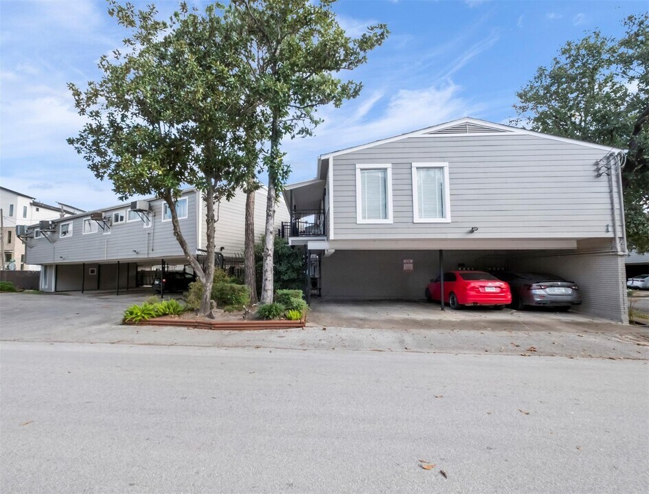 309 Stratford St in Houston, TX - Building Photo