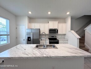 8334 Zenith Cir in Jacksonville, FL - Building Photo - Building Photo
