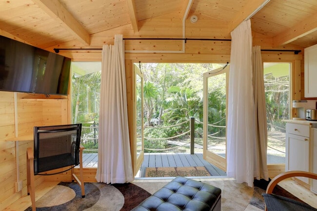 927 22nd St W, Unit ID1385652P in Bradenton, FL - Foto de edificio - Building Photo