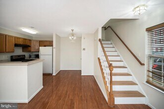 8167 Cockburn Ct in Lorton, VA - Building Photo - Building Photo