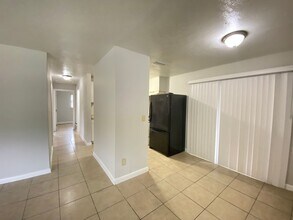 601 Encino Way in Altamonte Springs, FL - Building Photo - Building Photo