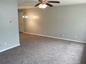 230 S Burdick St in Stillwater, OK - Building Photo - Building Photo