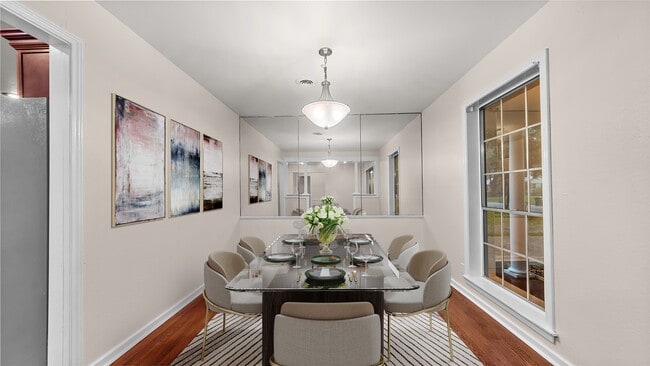 9643 Val Verde St in Houston, TX - Foto de edificio - Building Photo