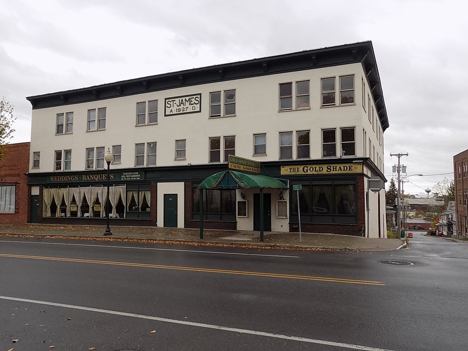 97-101 Warren St in Glens Falls, NY - Building Photo