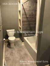 1826 Jackson St NE in Minneapolis, MN - Building Photo - Building Photo
