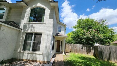 8404 Tetbury Cove in Austin, TX - Building Photo - Building Photo