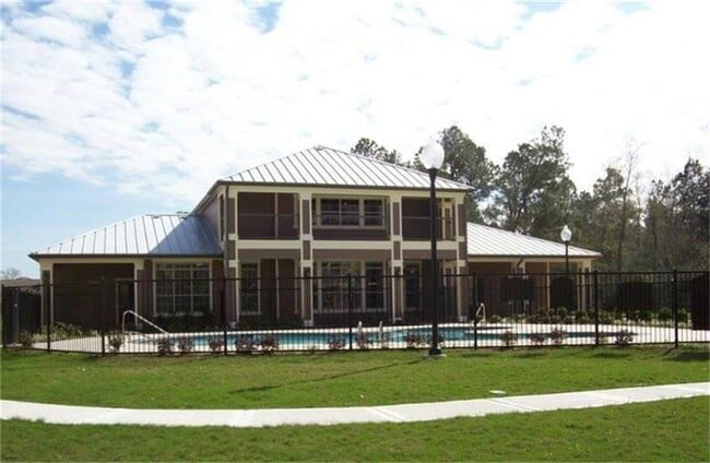 property at 2331 Power Center Pkwy