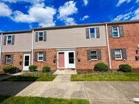 452 Britnie Ct photo'