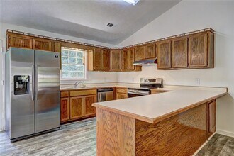 9166 Tara Dr SW in Covington, GA - Foto de edificio - Building Photo