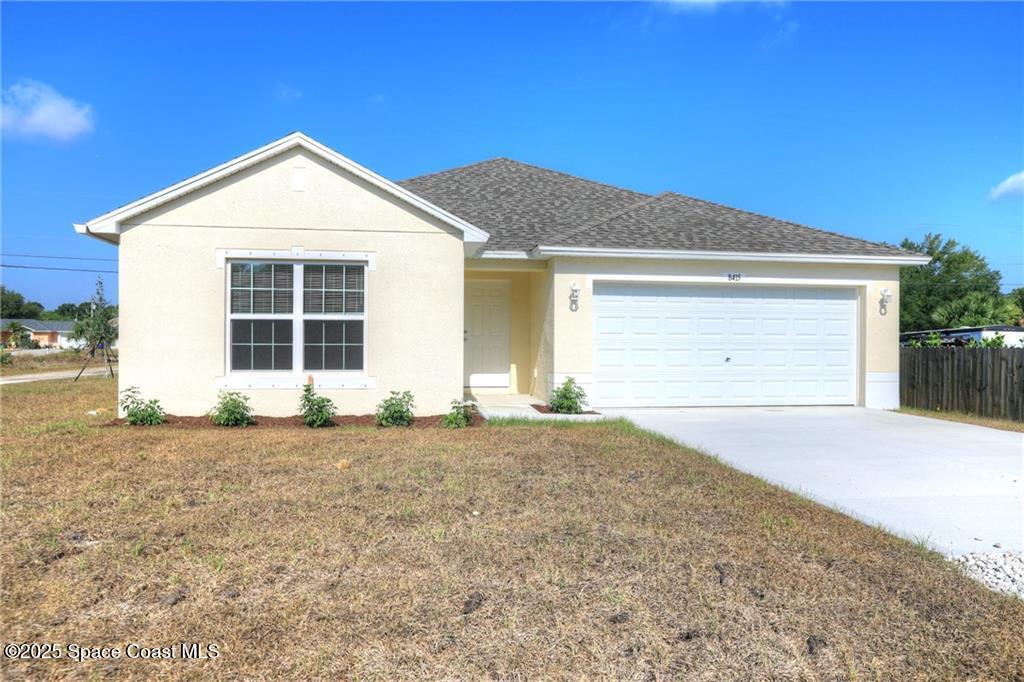 8415 99th Ct in Vero Beach, FL - Building Photo