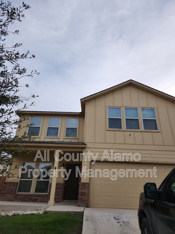 3714 Seco Tierra in San Antonio, TX - Building Photo - Building Photo