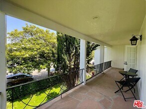 1212 10th St in Santa Monica, CA - Building Photo - Building Photo