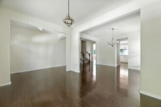8120 Fairmont Dr in Williamsburg, VA - Building Photo - Building Photo