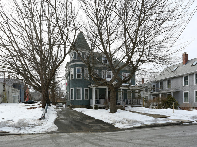 278 Cabot St in Portsmouth, NH - Building Photo - Building Photo