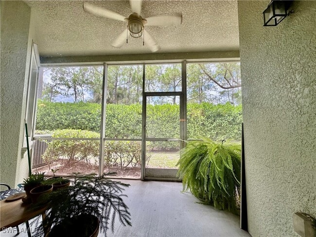 property at 1305 Mariposa Cir