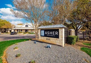 10505 S I-35 Frontage Rd in Austin, TX - Foto de edificio - Building Photo