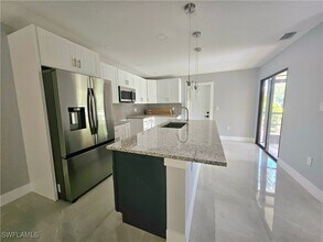 17756 Park Village Blvd in Ft. Myers, FL - Building Photo - Building Photo