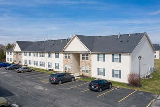 Horizon at Hillcrest Apartments in Findlay, OH - Foto de edificio - Building Photo