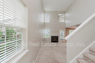 1876 Misty Lake Dr in Indianapolis, IN - Building Photo - Building Photo