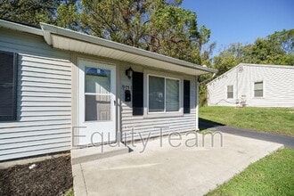 9751 Marino Dr in Cincinnati, OH - Building Photo - Building Photo