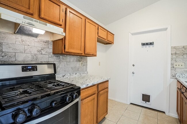612 Greenlawn Blvd in Round Rock, TX - Building Photo - Building Photo