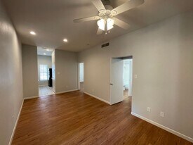 712 Graham Pl in Austin, TX - Building Photo