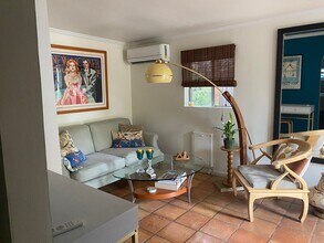 4721 Cartwright Ave, Unit GH in Los Angeles, CA - Building Photo - Building Photo