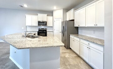 9718 Mulberry Marsh Ln in Sun City Center, FL - Building Photo - Building Photo