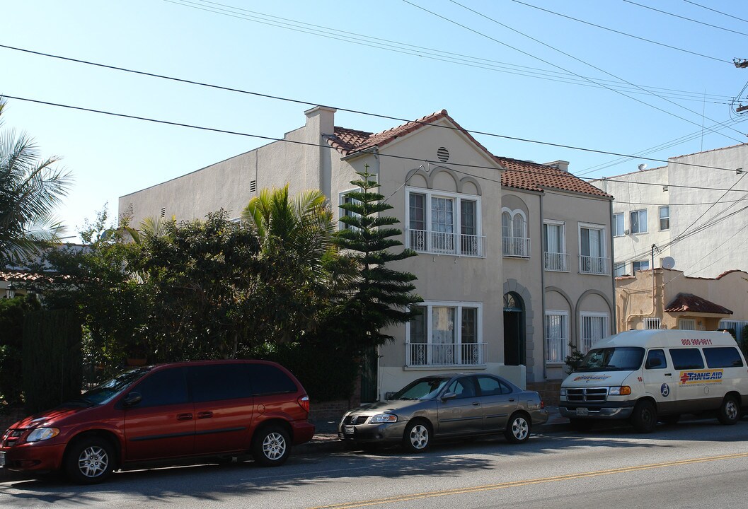 417 N Normandie Ave in Los Angeles, CA - Building Photo