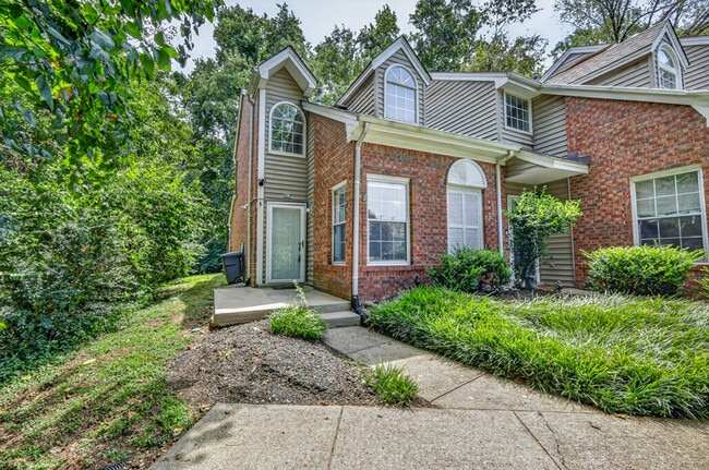 property at 440 English Ivy Dr
