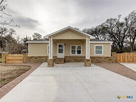 4504 Atlantis Dr in Austin, TX - Building Photo