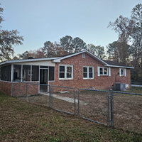 209 Walnut St in Greenwood, SC - Foto de edificio - Building Photo