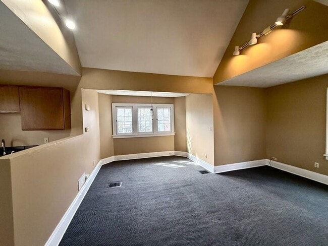 117 Westmoreland Terrace in Akron, OH - Building Photo - Building Photo