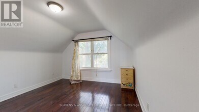 262 Poyntz Ave in Toronto, ON - Building Photo - Building Photo