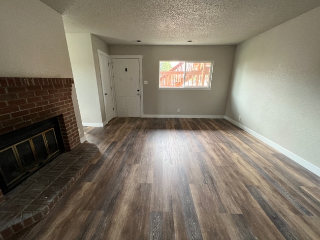 property at 4045 Garden Ct