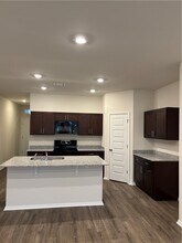 6608 NW Altus St in Bentonville, AR - Building Photo - Building Photo