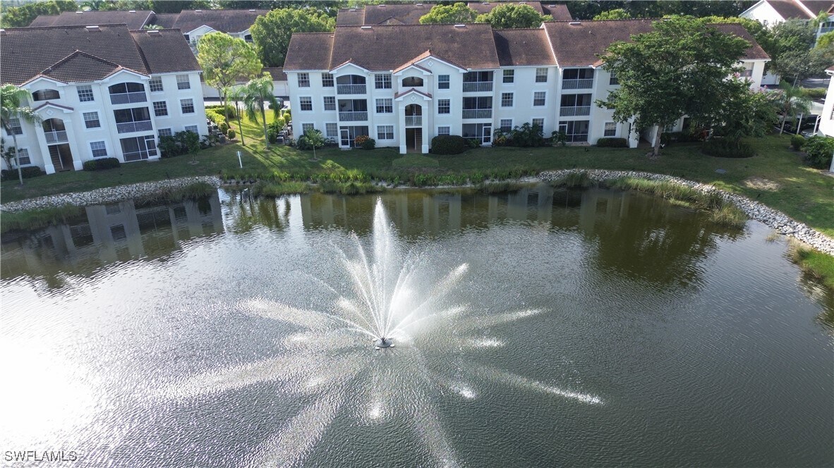 4650 St Croix Ln in Naples, FL - Building Photo