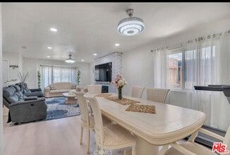 7701 Baird Ave in Los Angeles, CA - Building Photo - Building Photo