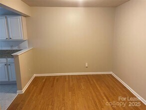 6617 Vlosi Dr in Charlotte, NC - Building Photo - Building Photo