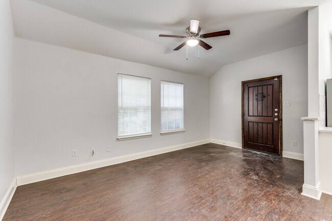 3518 8th Ave-Unit -3516 in Fort Worth, TX - Building Photo - Building Photo